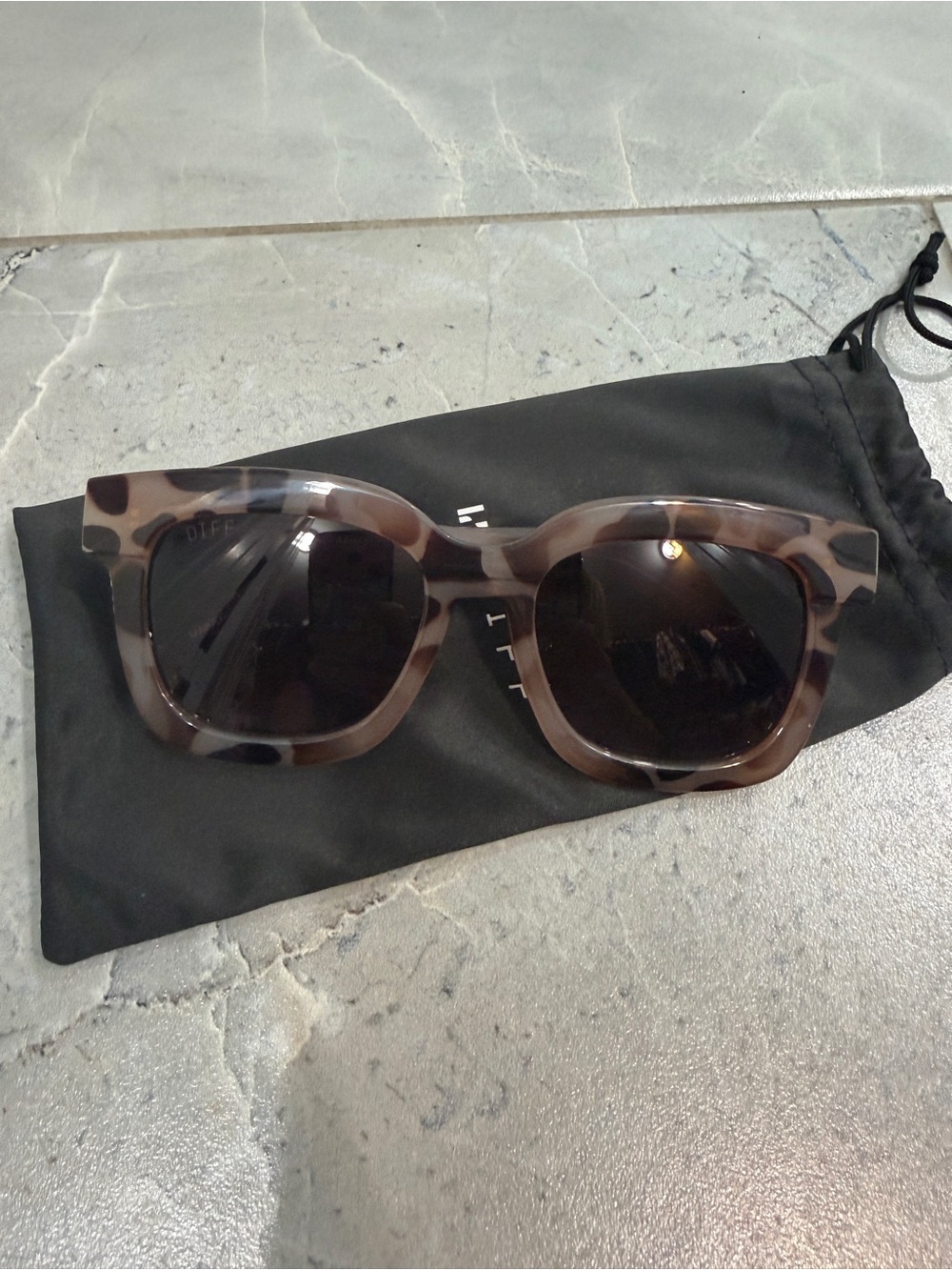 Diff Eyewear Brown Tortoise Square Sunglasses